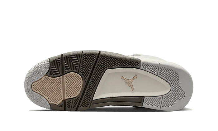 Air Jordan 4 Retro SE Craft Photon Dust